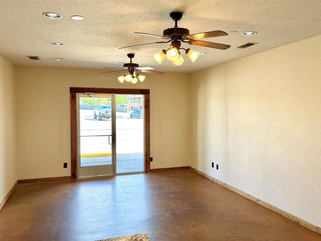 10302 E Bankhead Highway, Aledo, TX 76008 — photo 2