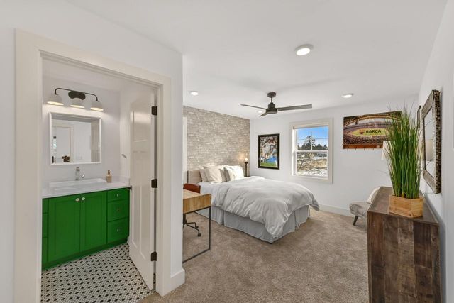 6850 W River Birch DRIVE, Mequon, WI 53092