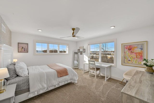 6850 W River Birch DRIVE, Mequon, WI 53092