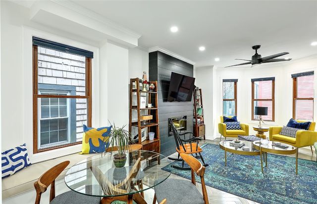 27 S Baptist Street, Newport, RI 02840