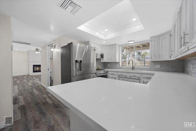 2704 Judith Street, Bakersfield, CA 93306