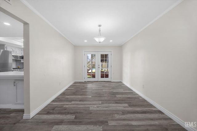 2704 Judith Street, Bakersfield, CA 93306