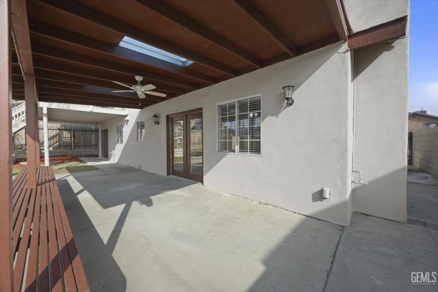 2704 Judith Street, Bakersfield, CA 93306