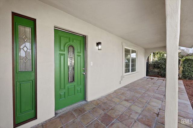 2704 Judith Street, Bakersfield, CA 93306