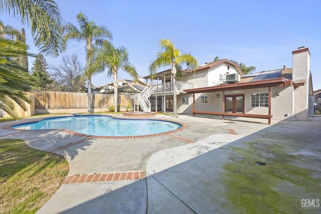 2704 Judith Street, Bakersfield, CA 93306