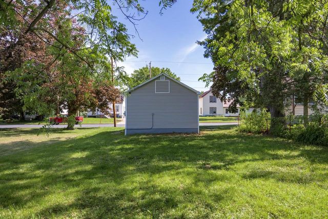 429 West Avenue, Mauston, WI 53948