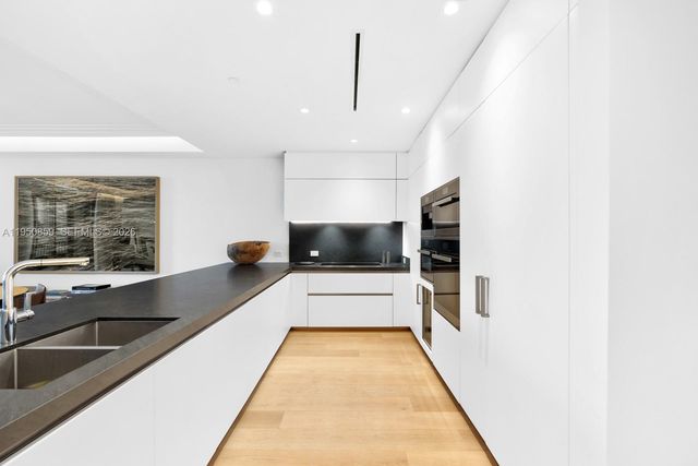 6800 Fisher Island Dr 6822, Miami Beach, FL 33109