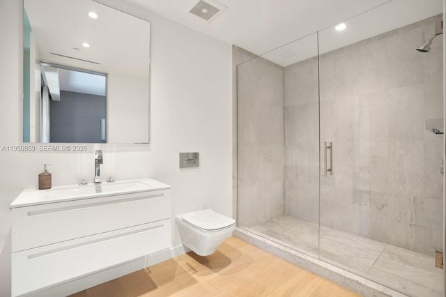 6800 Fisher Island Dr 6822, Miami Beach, FL 33109