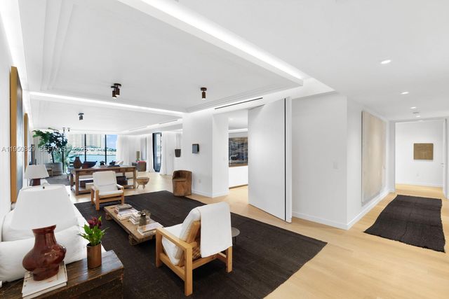 6800 Fisher Island Dr 6822, Miami Beach, FL 33109