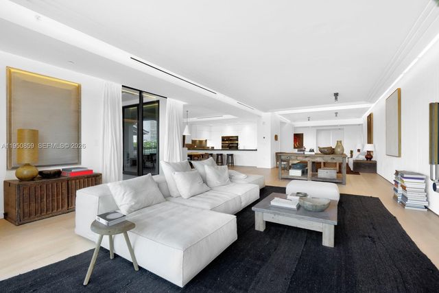 6800 Fisher Island Dr 6822, Miami Beach, FL 33109