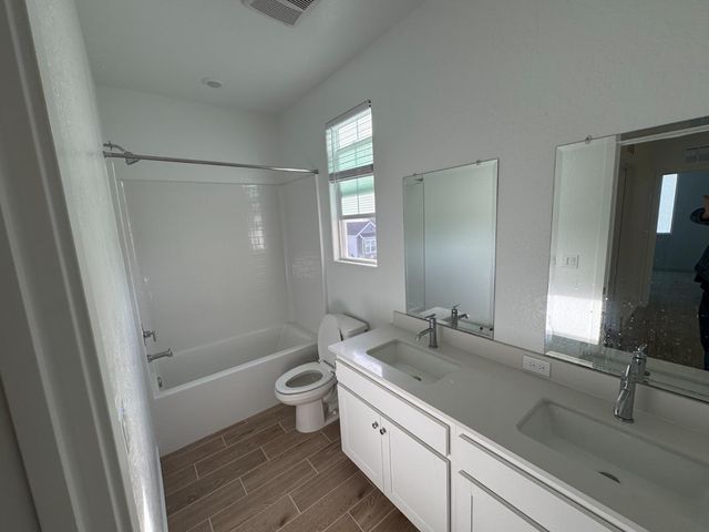 4373 Rialto Avenue, Clovis, CA 93619