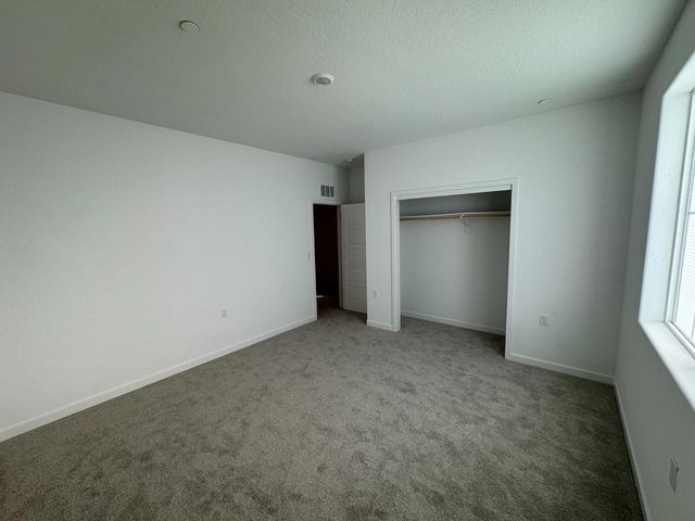 4373 Rialto Avenue, Clovis, CA 93619