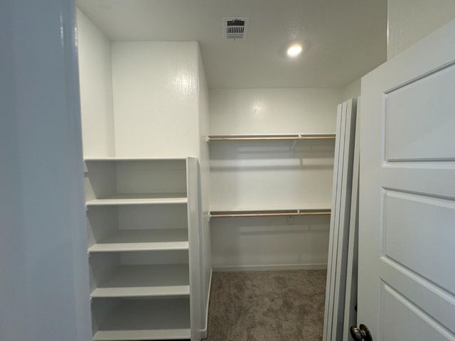 4373 Rialto Avenue, Clovis, CA 93619