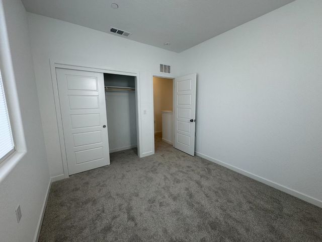 4373 Rialto Avenue, Clovis, CA 93619