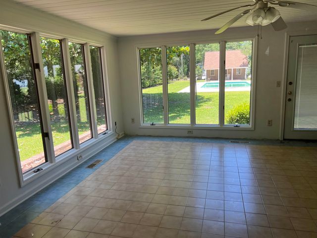 5619 Main St., Loris, SC 29569