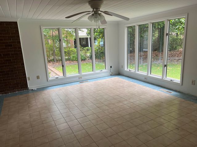 5619 Main St., Loris, SC 29569
