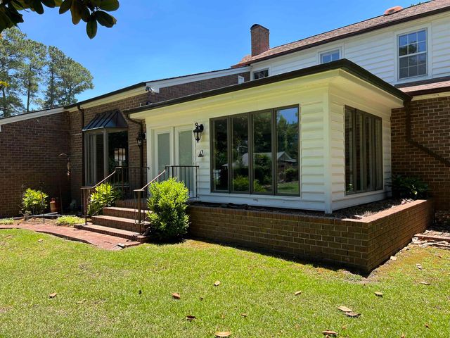 5619 Main St., Loris, SC 29569