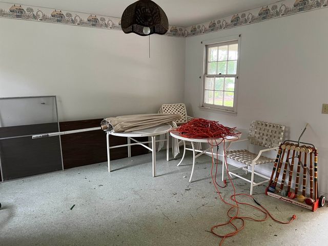 5619 Main St., Loris, SC 29569