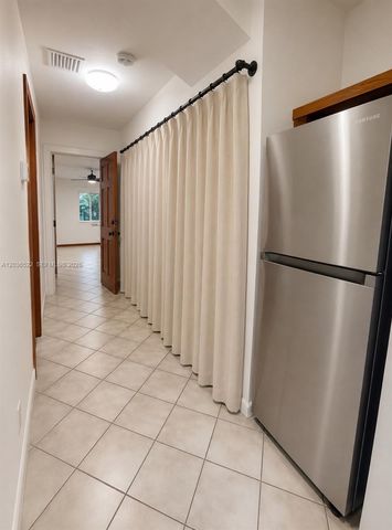 1005 SW 30th St 1007, Fort Lauderdale, FL 33315