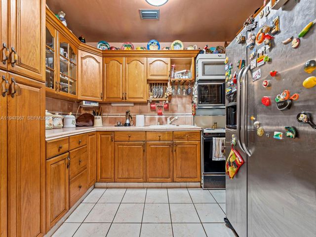 2830 SW 17th Street, Miami, FL 33145