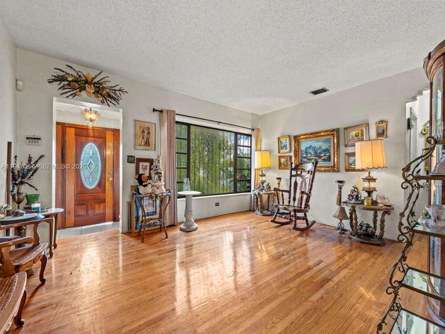 2830 SW 17th Street, Miami, FL 33145