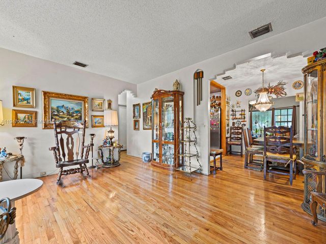 2830 SW 17th Street, Miami, FL 33145