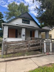 1924 E Maryland Street, Indianapolis, IN 46201