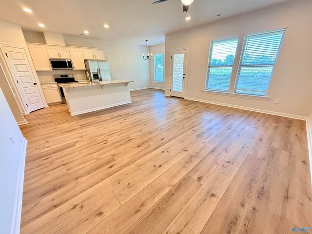 16639 Aspen Lane, Athens, AL 35611