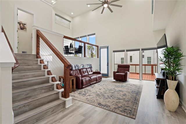 13149 W 6th Street, Santa Fe, TX 77510