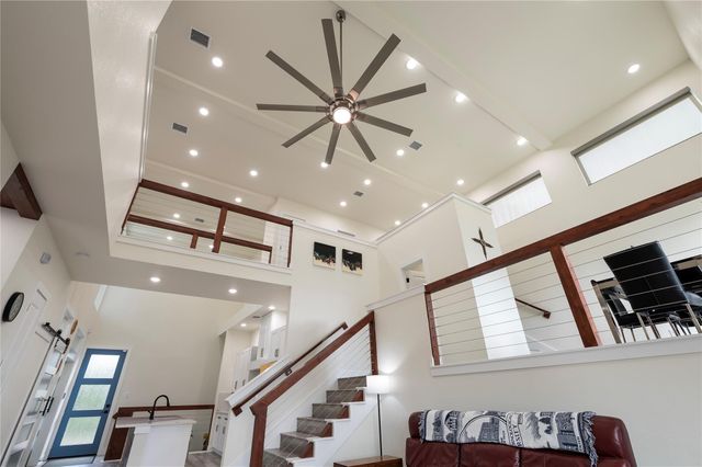 13149 W 6th Street, Santa Fe, TX 77510
