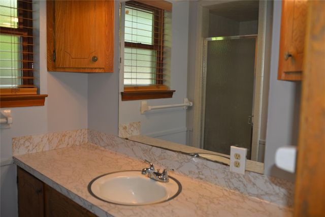 1626 Hamblen Road, Kingwood, TX 77339