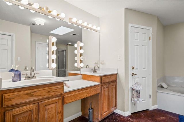 101 Valley Vista RD, Wimberley, TX 78676