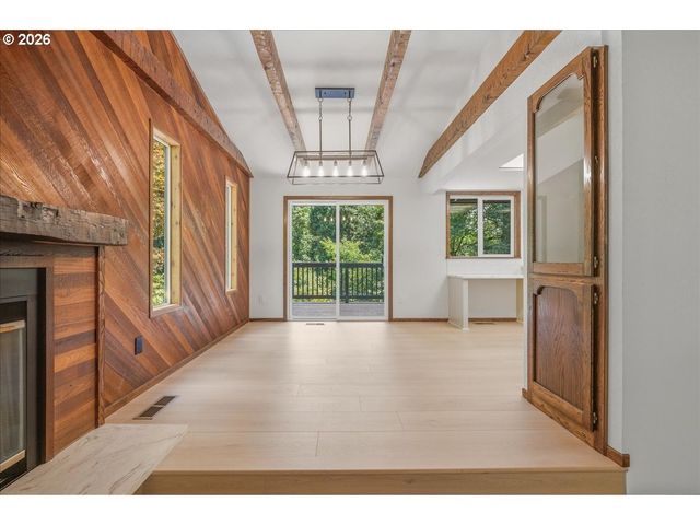 22755 Se KINGSWOOD Ct, Damascus, OR 97089