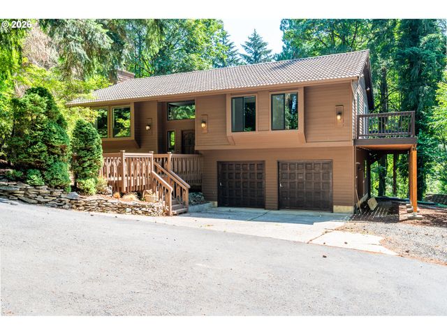 22755 Se KINGSWOOD Ct, Damascus, OR 97089