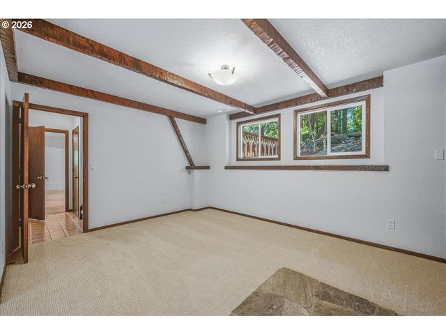 22755 Se KINGSWOOD Ct, Damascus, OR 97089