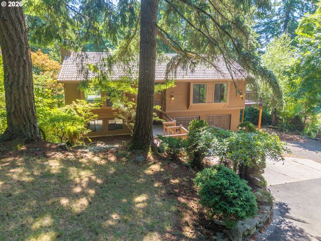 22755 Se KINGSWOOD Ct, Damascus, OR 97089