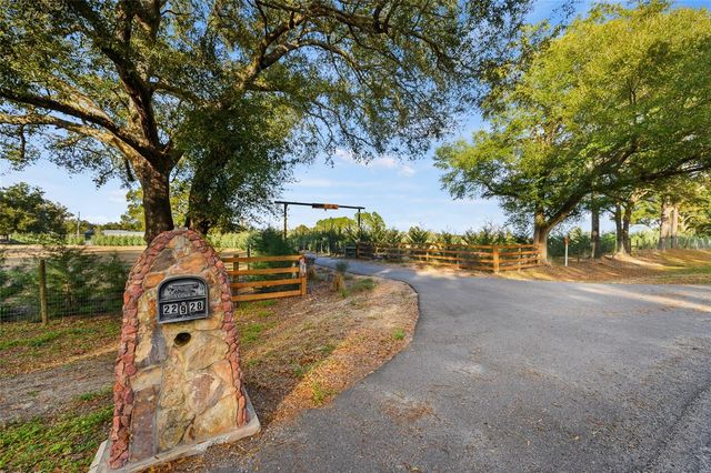 23016 NW 102ND AVENUE, Alachua, FL 32615