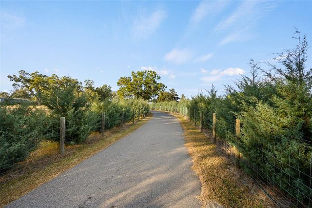 23016 NW 102ND AVENUE, Alachua, FL 32615