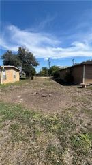 906 E King E, Kingsville, TX 78363