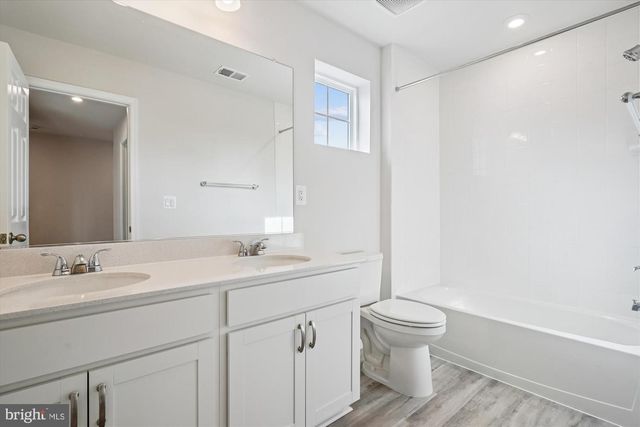 6211 BOBCAT LN, King George, VA 22485