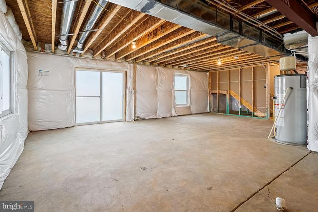 6211 BOBCAT LN, King George, VA 22485