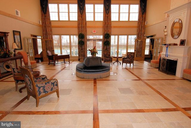 6211 BOBCAT LN, King George, VA 22485