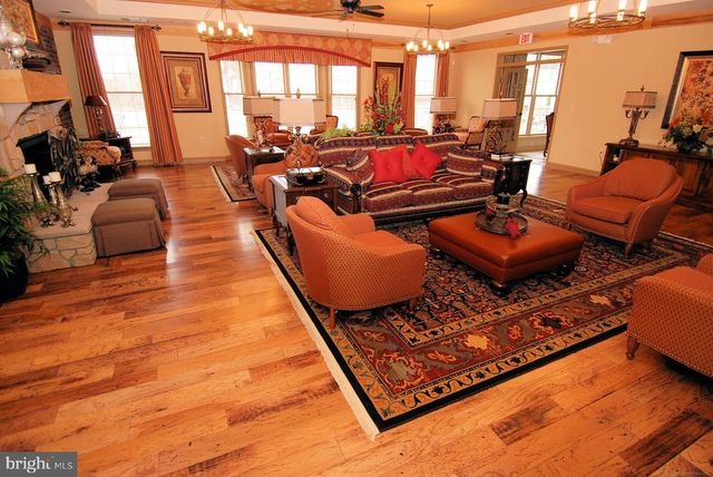 6211 BOBCAT LN, King George, VA 22485