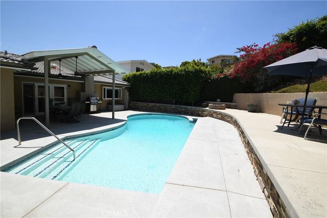 26409 Via Desmonde, Lomita, CA 90717