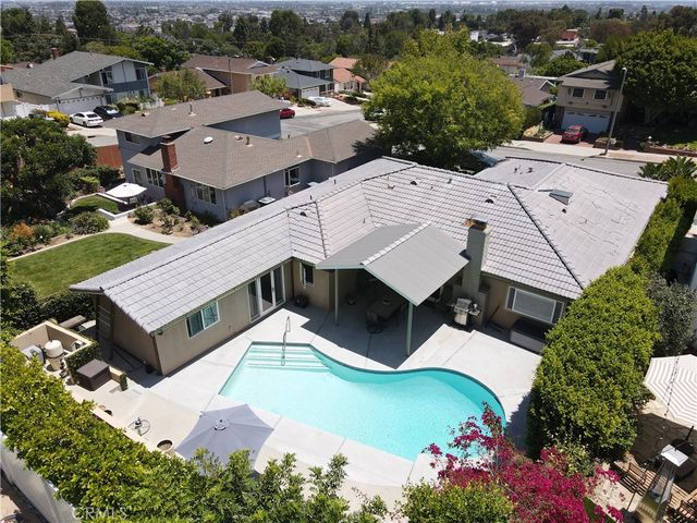 26409 Via Desmonde, Lomita, CA 90717