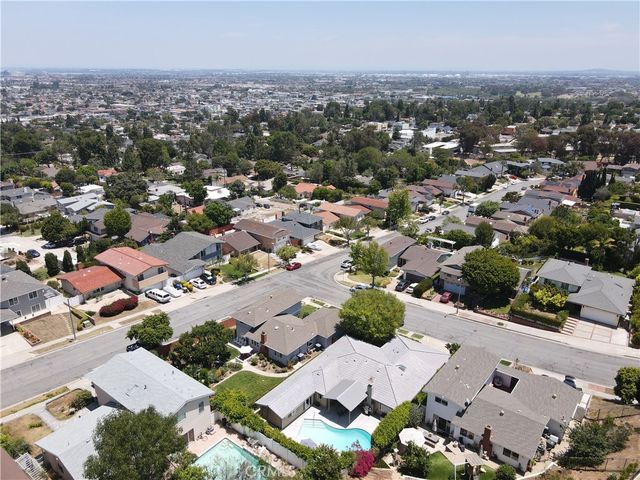 26409 Via Desmonde, Lomita, CA 90717