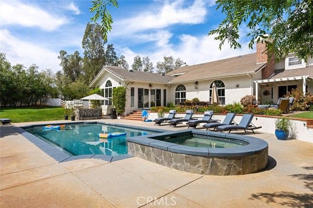 38500 Calle Pimienta, Murrieta, CA 92562