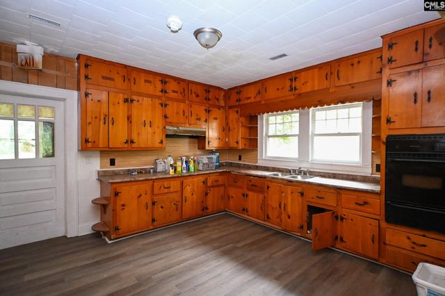 109 S Lee Street, Leesville, SC 29070
