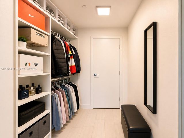 2000 Metropica Way 2011, Sunrise, FL 33323