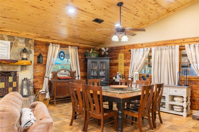 23888 Laneview Road, Hempstead, TX 77445